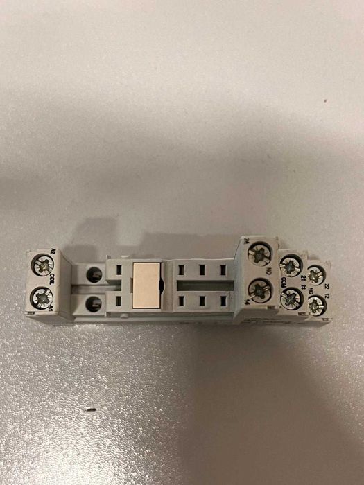 Gniazdo przekaźnika Relpol GZT80