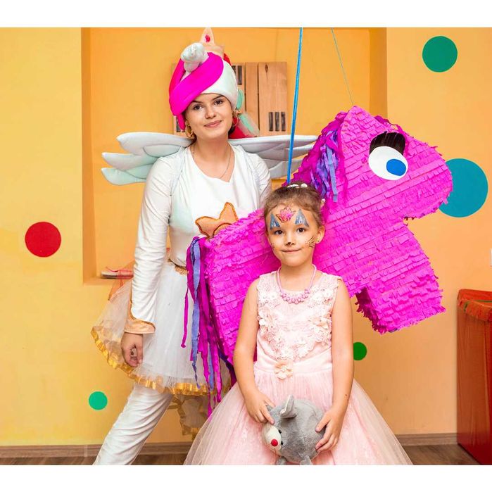 Аніматори, День народження, аквагрим, фотограф, піньята, шоу бульбашок