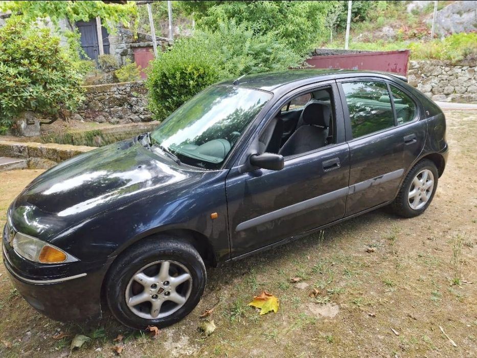 Vendo Rover 200.