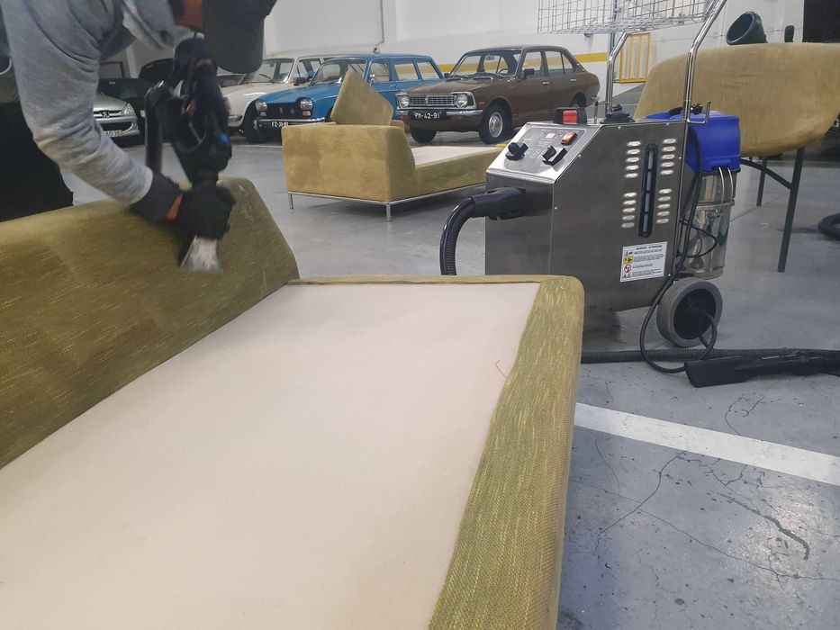 Higienização Vapor Aspiração ao Domicílio Sofás, Colchões, Tapetes.