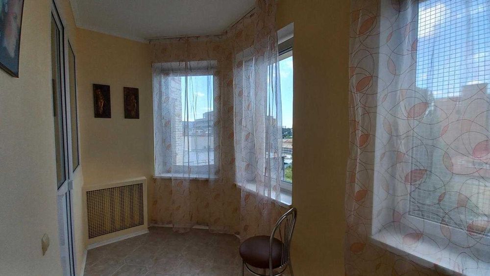 Юрія Іллєнка 83Д, м Дорогожичі , сучасна 1к, можна з маленьким улюбленцем