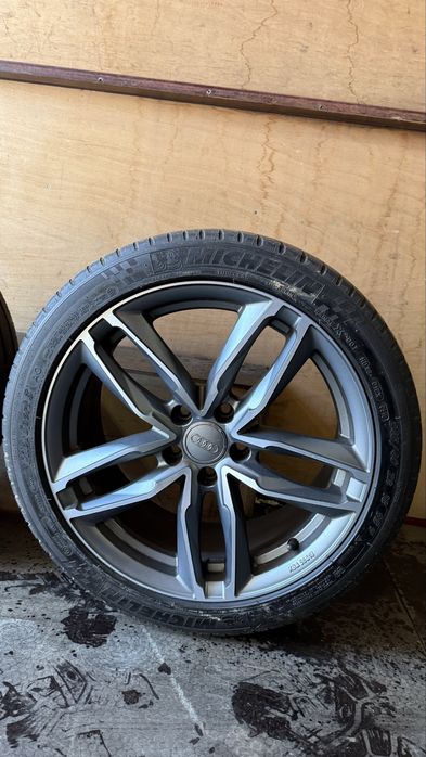 Продам оригінальні диски ATOM R18 5x112 ET45 (Made in Italy)