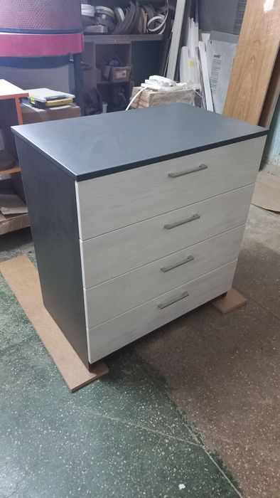 Ремонт та реставрація меблів