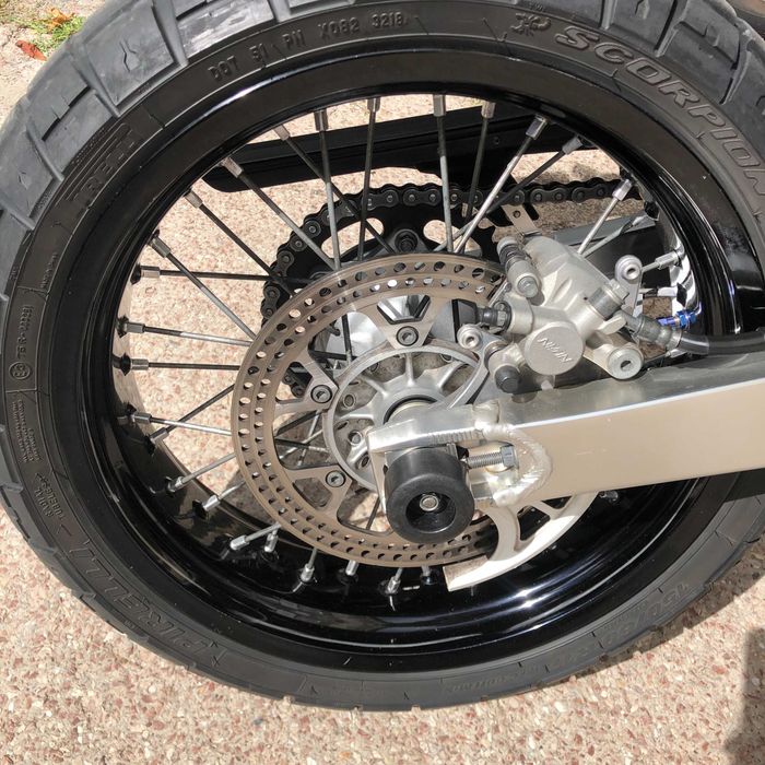 Suzuki DRZ400SM 2006