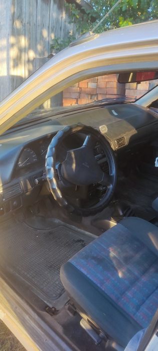 Mazda 323 bg з люком