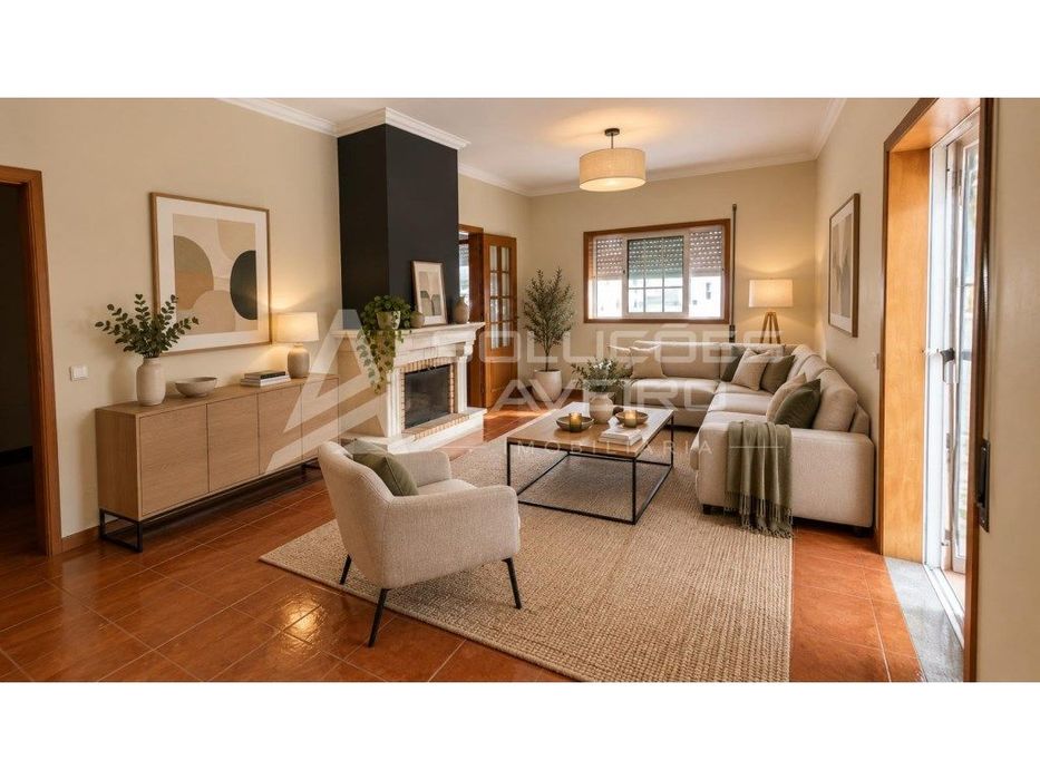 Apartamento T3 com terraço e garagem fechada a 5min das praias!