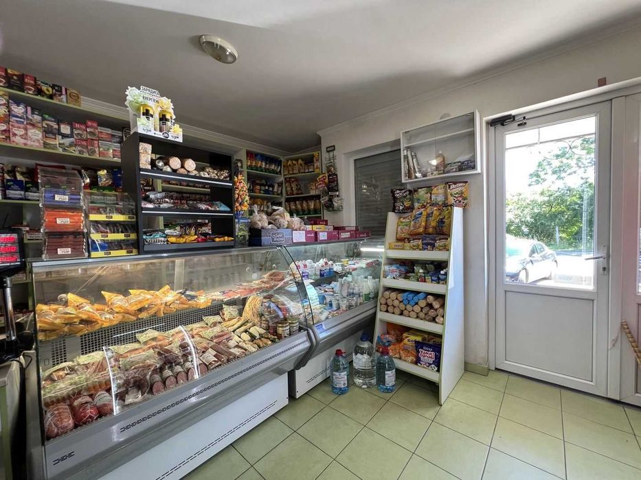 Оренда кафе "Ситий Вовк" та продуктовий магазин по вул.Петлюри 107 (біля переїзду)
