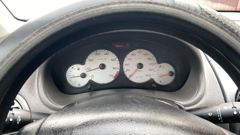 Продам Peugot 206 2003