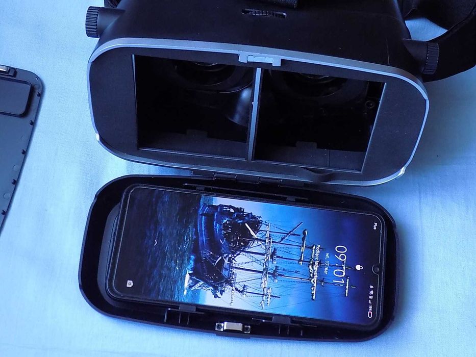 Okulary wirtualnej rzeczywistości - VR QILIVE (Q4146) z pilotem.