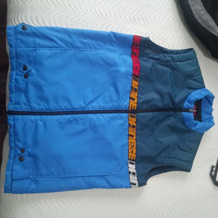 1 Casaco e um colete Dainese (Vintage)