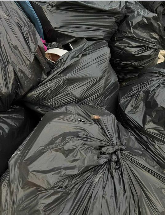 30 kg odzieży używanej