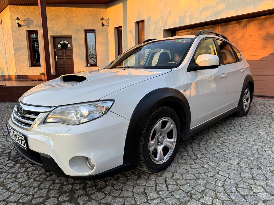 Subaru Impreza XV bezwypadkowy opłacony stan bardzo dobry