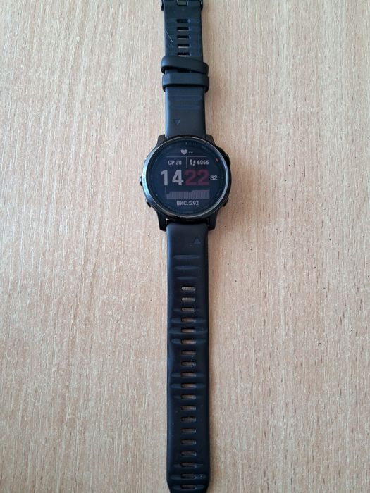Garmin Fenix 6s pro (black)
