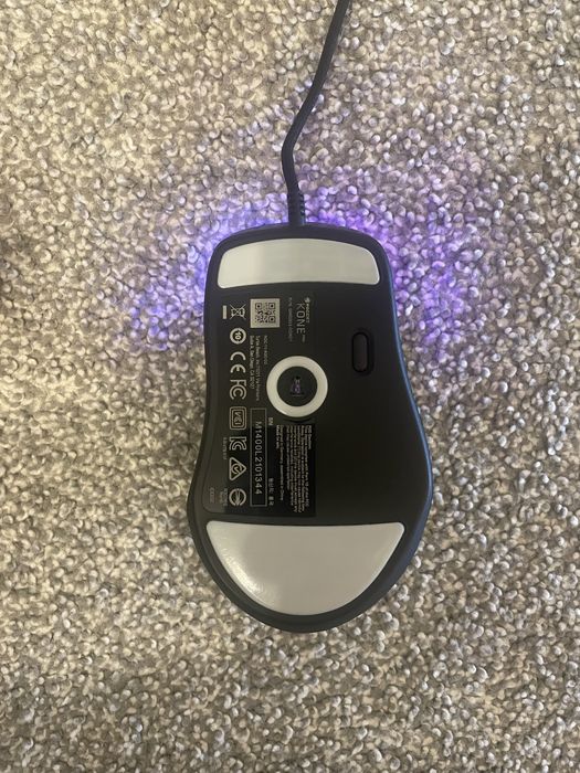 Myszka roccat  kone pro