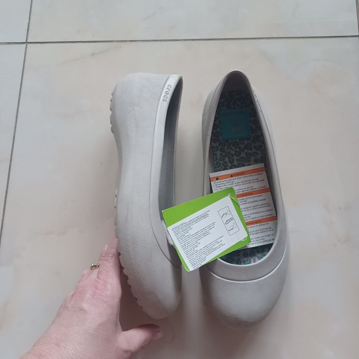 Crocsy baleriny nowe W9/39,5-40