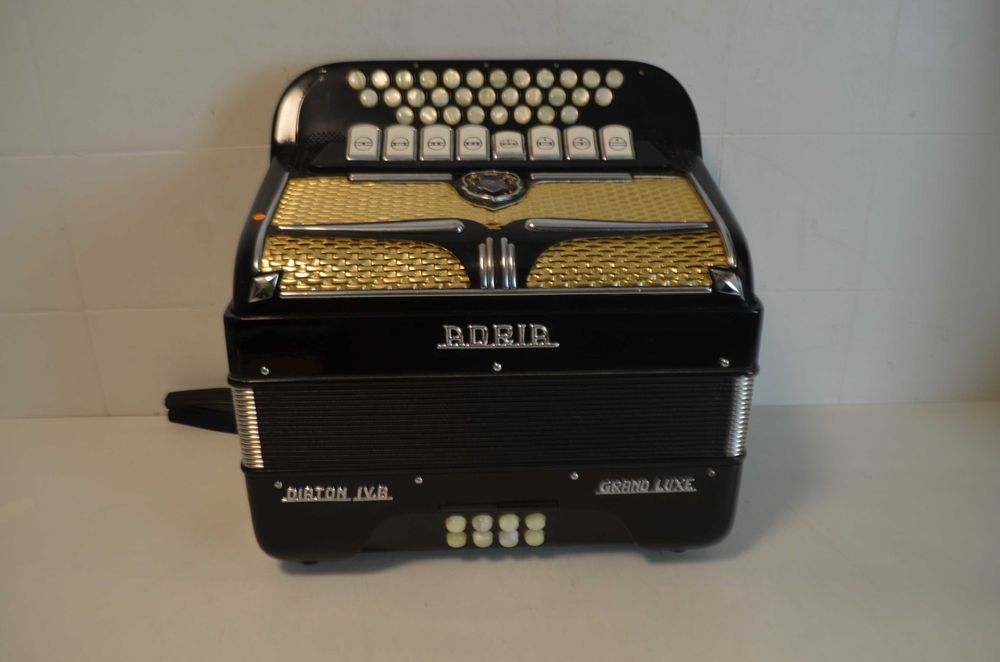 Concertina Adria 4 voz Do N 227