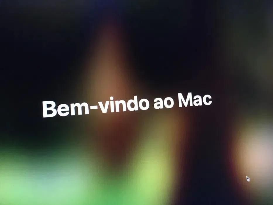 Mac Mini Apple Intel i5 2.8GHz, 8GB RAM, Iris , SSD NVMe  256gb + 1TB , macOS Sequoia