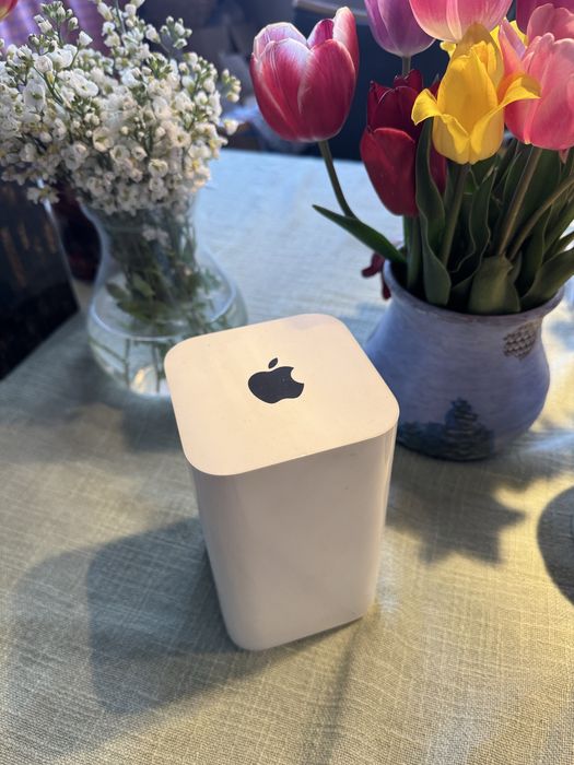 Роутер Apple Airport Extreme A1521 me918