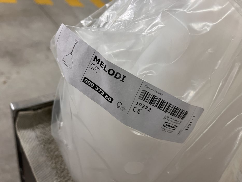 Candeeiro IKEA branco