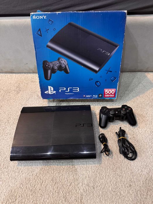 PlayStation 3 Super Slim 500GB (Desbloqueada) + Caixa Original + comando original