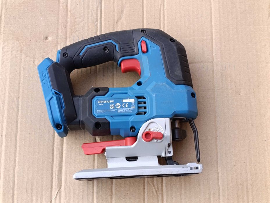 Wyrzynarka akumulatorowa Erbauer ERI1087JSW USZKODZONA bez aku
