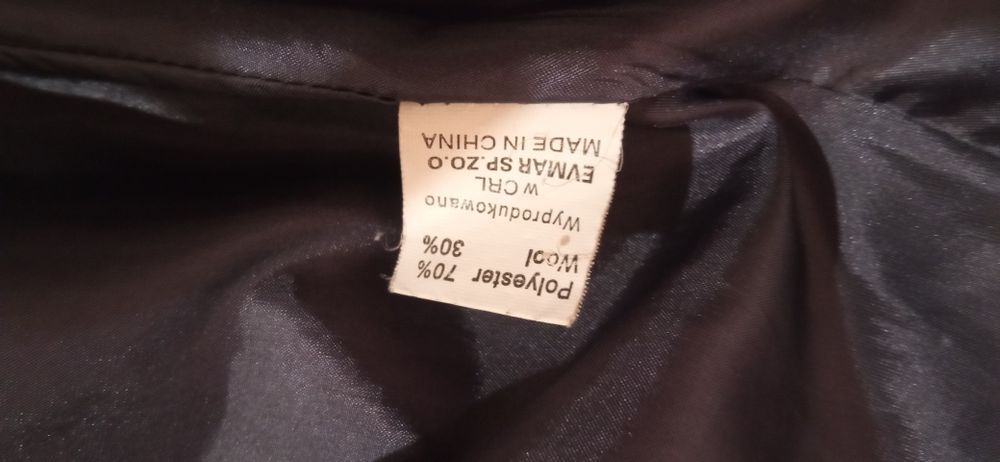 Elegancki płaszcz damski, rozmiar M