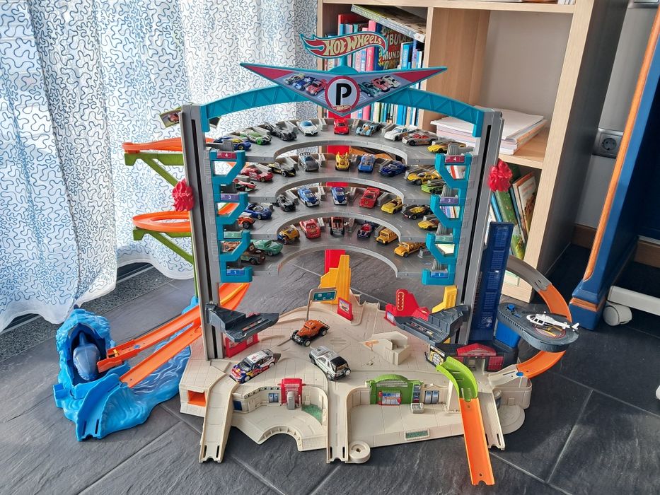 Garagem/estacionamento Hot Wheels