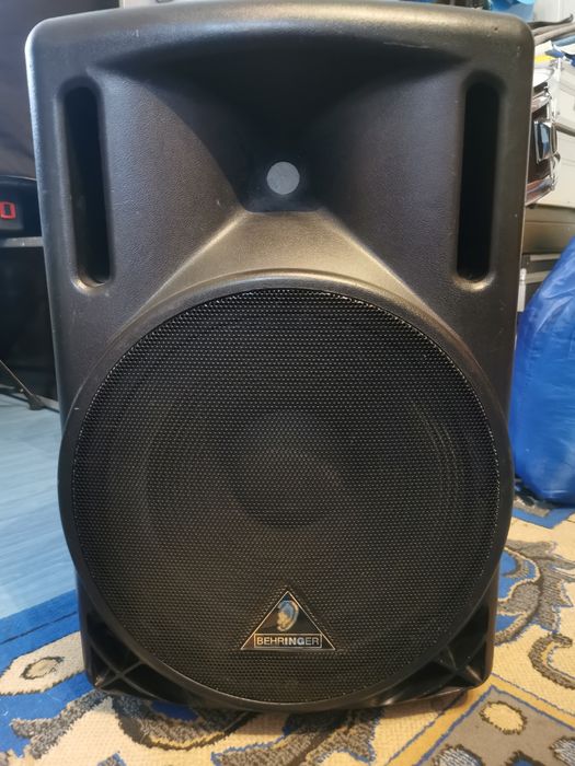 Kolumna aktywna Behringer