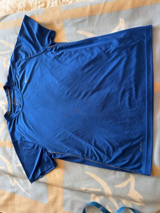 Продам чоловічу футболку Nike DRI-FIT.Стан ідеал,розмір