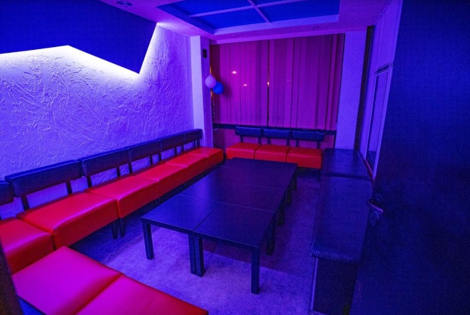 Lokal na urodziny osiemnastka event impreza własny alkohol sylwester