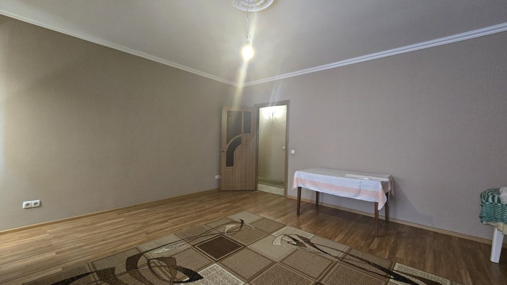 Продаж велика квартира в самому центрі