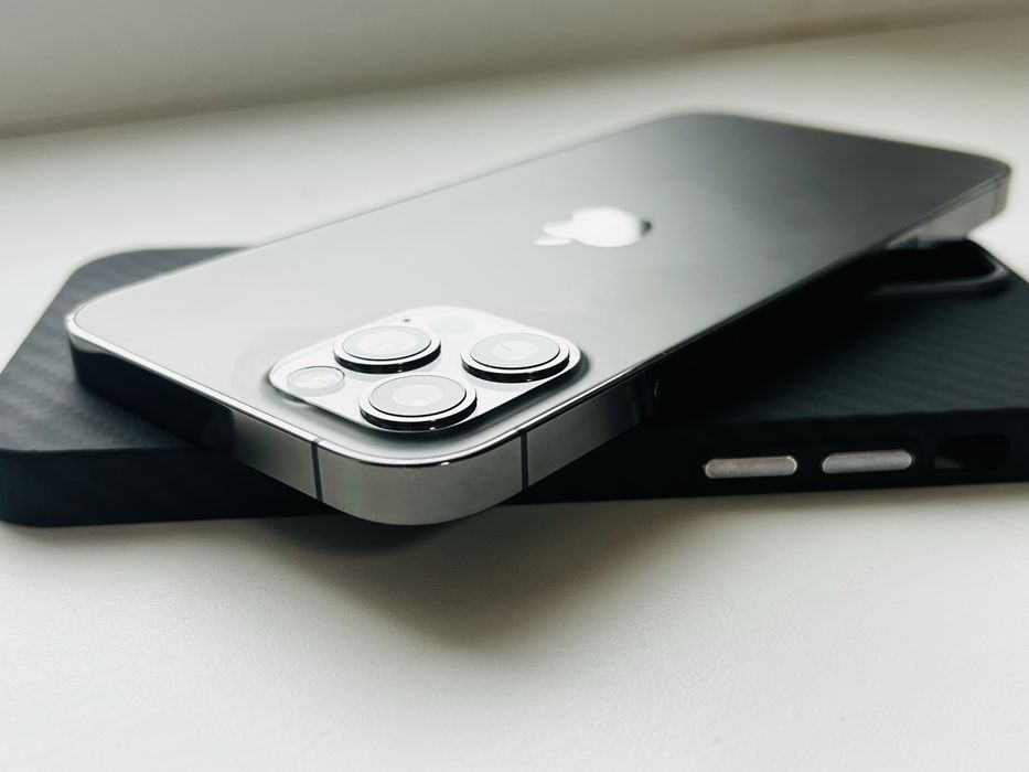 iPhone 12 pro 128gb стан чудовий iOS 19!