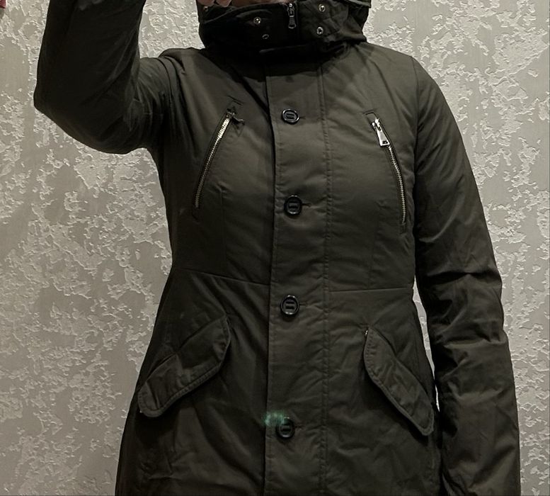 Пуховик ( наповнення пух )