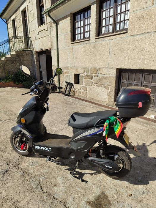 Mota Elétrica Runner NeoVolt 250W – Bateria de Lítio