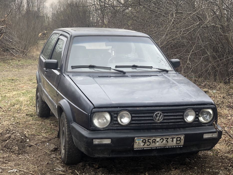 Продам golf 2   1.8бензин