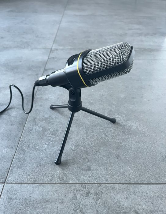 Mikrofon przewodowy Tracer.