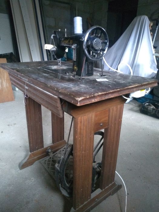 Maszyna do szycia Csepel30