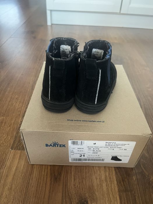 Buty trzewiki  bartek 21