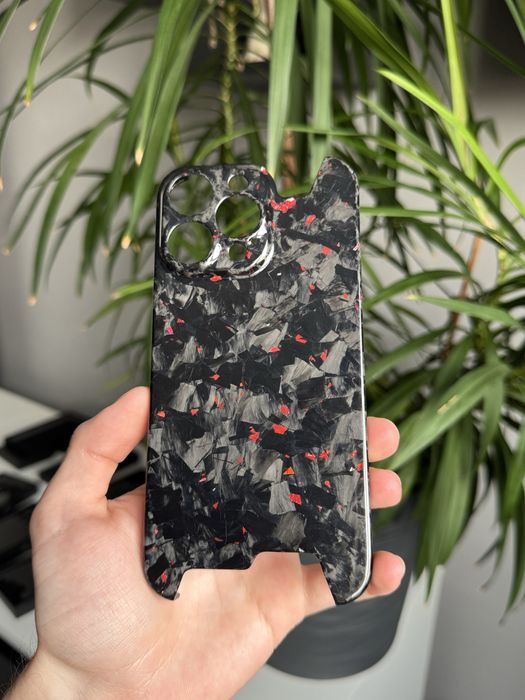 Чохол для iPhone 15 Pro. Чохол з кованого карбону для айфона