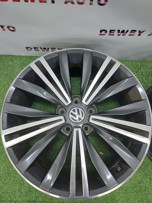 Диски Р18 7J ЕТ43 Volkswagen Tiguan 2018 USA Розборка Фольксваген