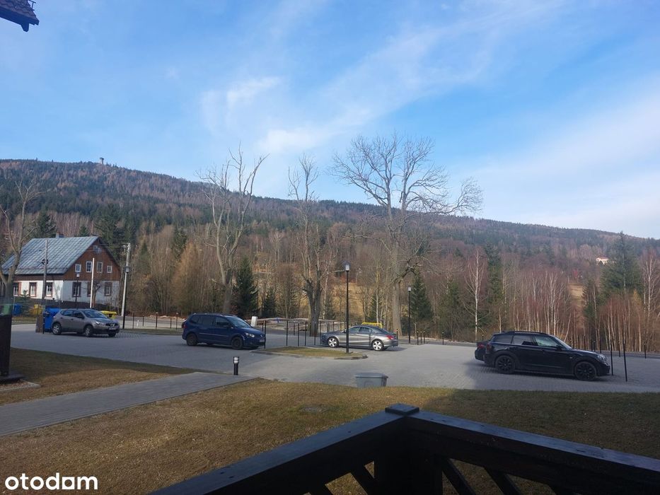 Apartament 2-pokojowy z balkonem i miejscem parkingowym