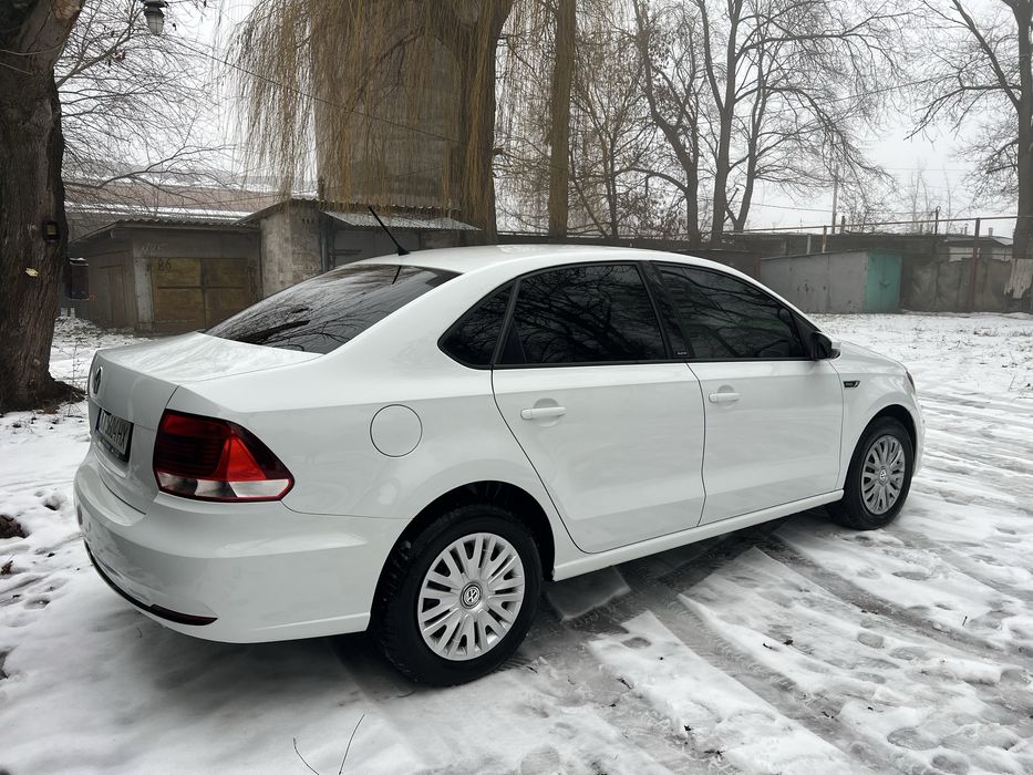 Продам свій Офіційний Фольксваген Поло 1,6 МРі automatic