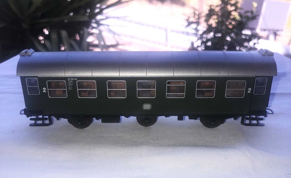 ROCO 44252, Carruagem de 3 eixos DC