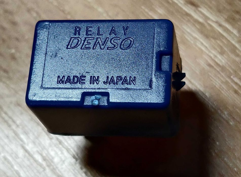 Реле DENSO 156700-3220 12v