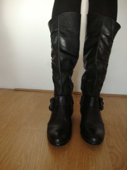 bata kozaki czarne 39