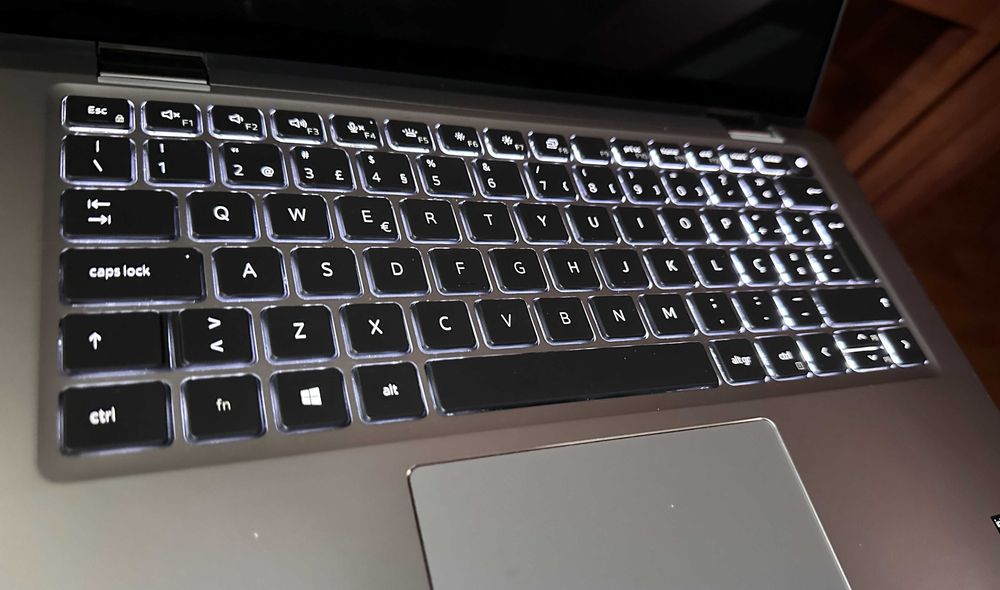 Dell 7420 Hybrid with Touchscreen + PEN | i7-1165G7 Quad-Core | 16GB RAM | 512GB SSD |64550911119235121