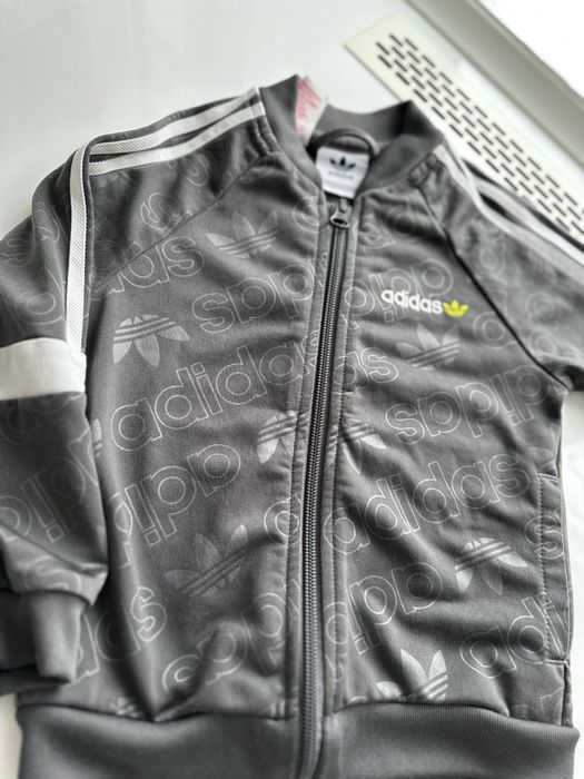 Кофта вітрівка adidas для хлопчика