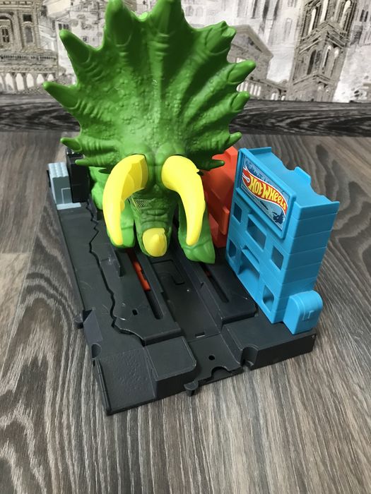 Хот Вилс  Трицератопс