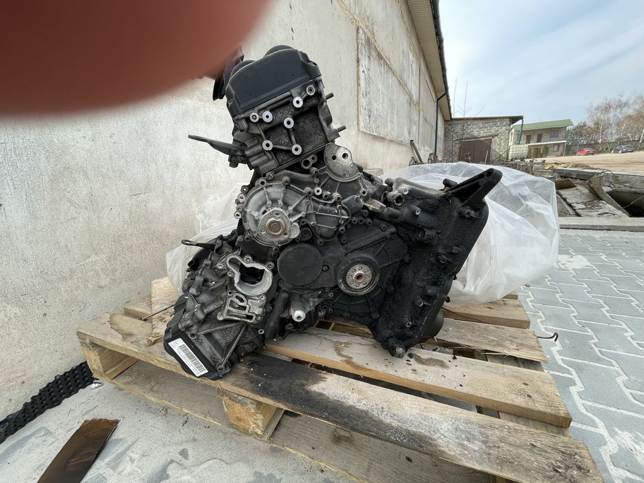 Продам двигун CNR на запчастини audi-Volkswagen-porche