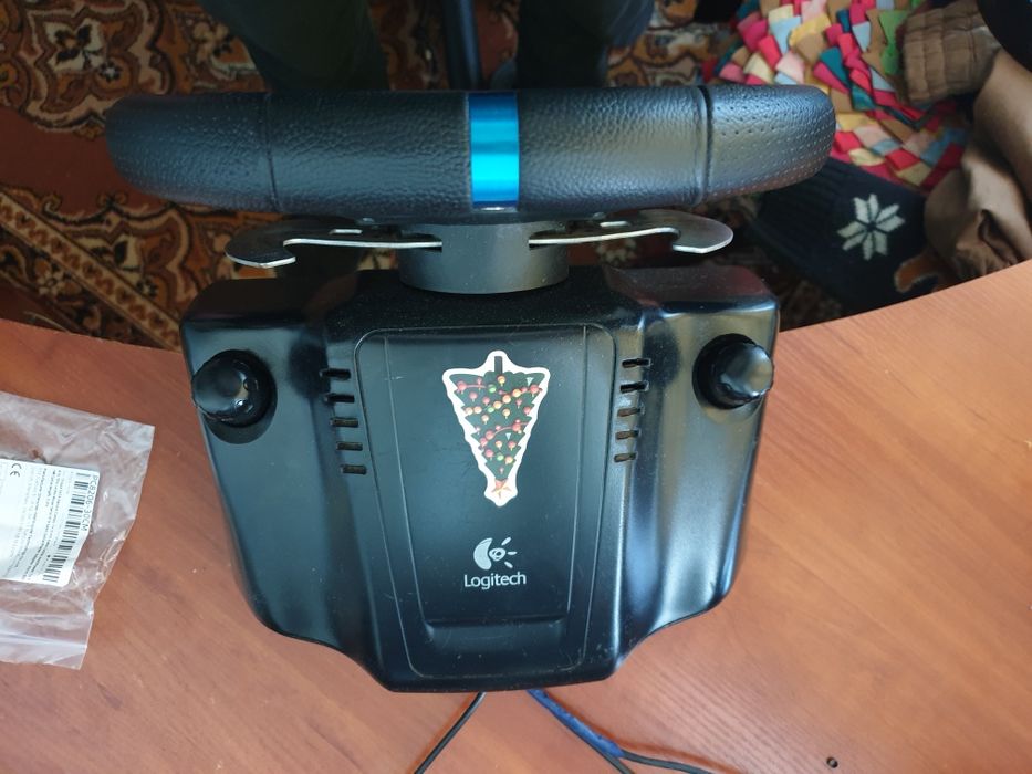 Руль Logitech G29